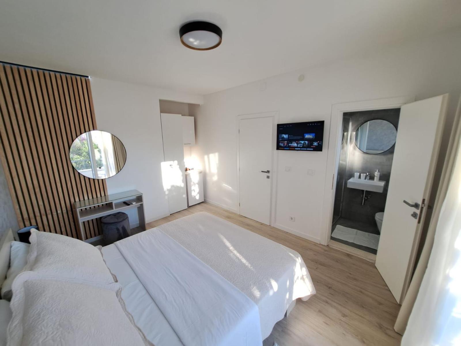 Paulina Harmony Rooms Seget Vranjica Kültér fotó