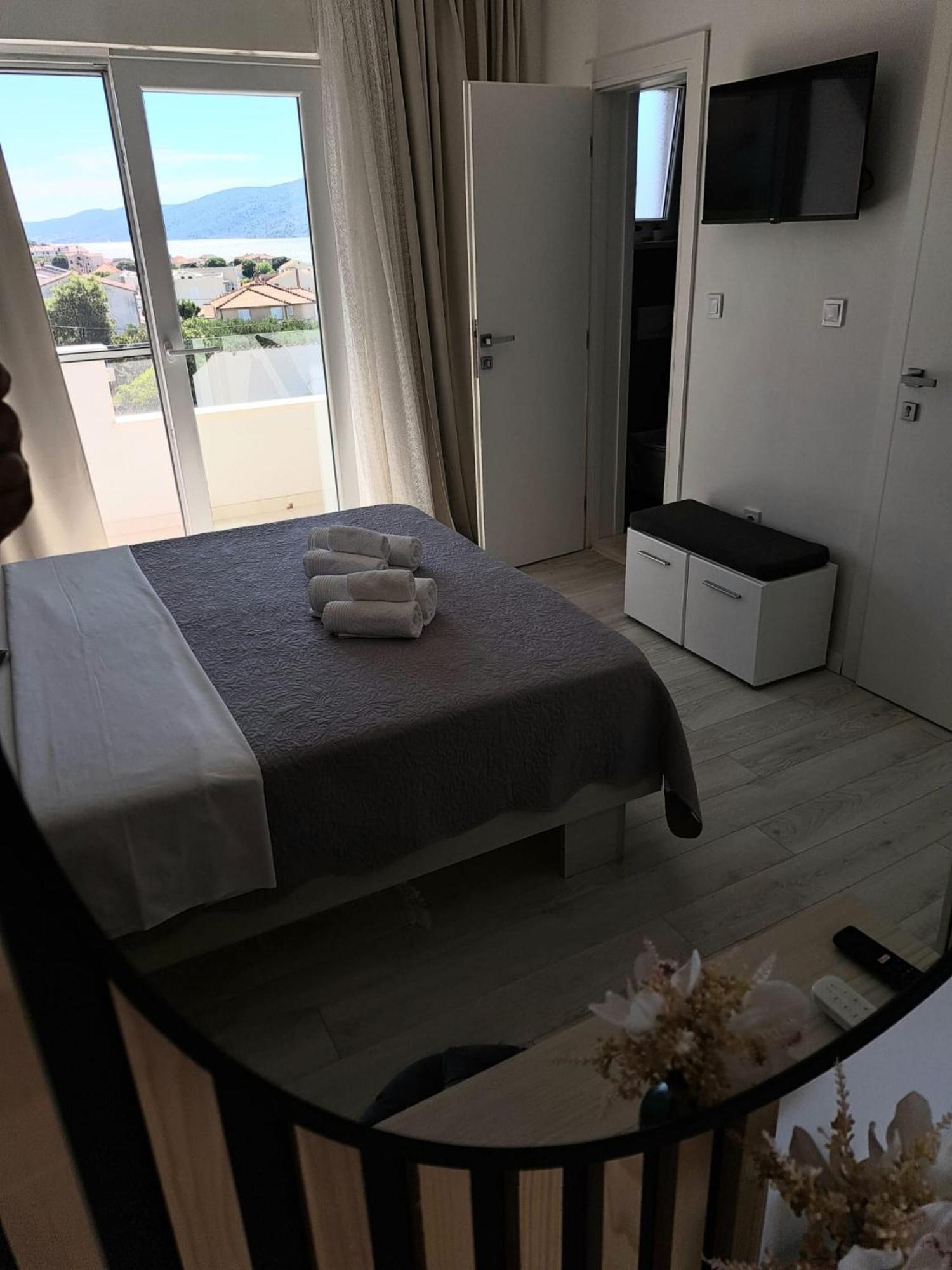 Paulina Harmony Rooms Seget Vranjica Kültér fotó
