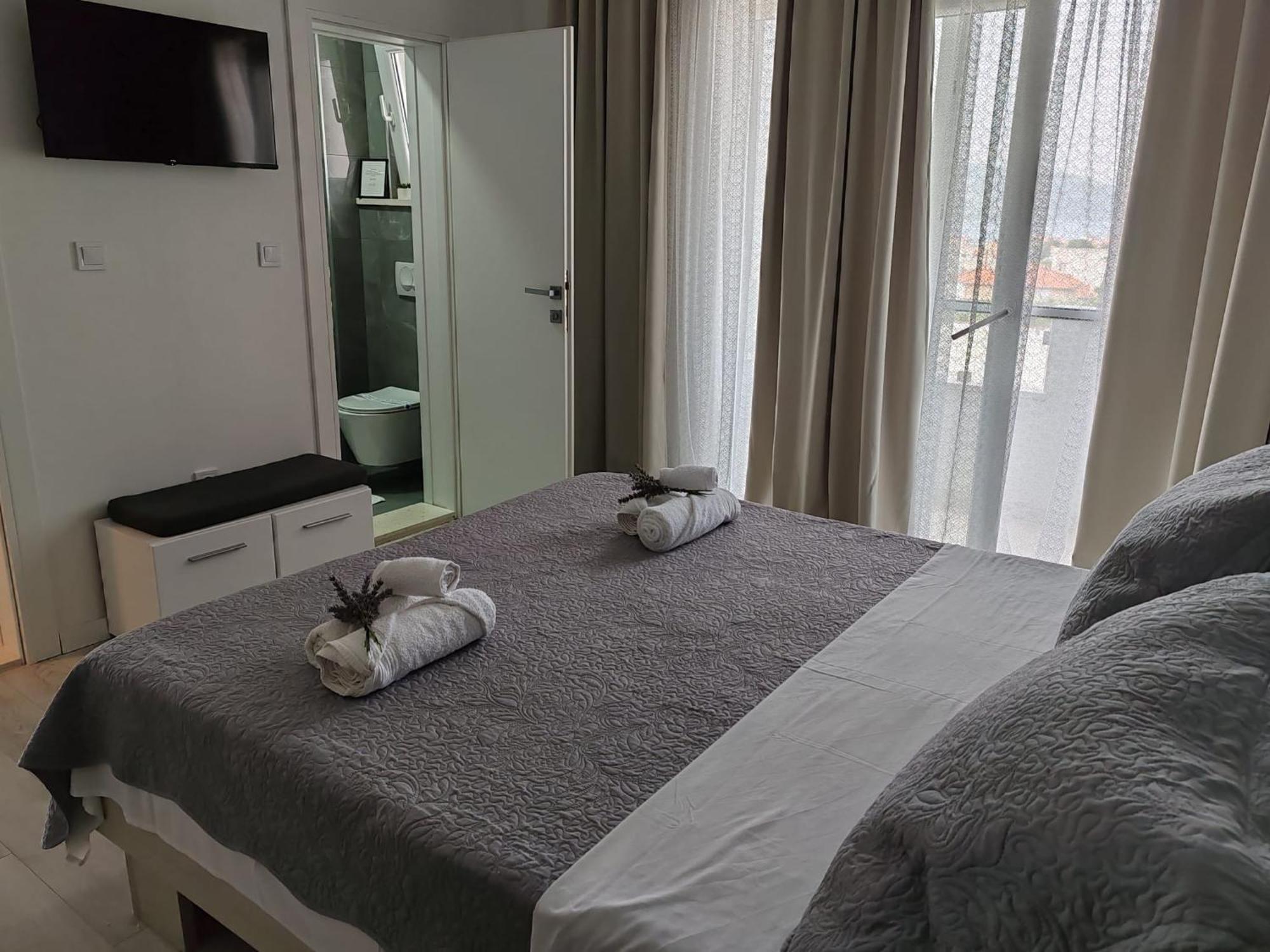 Paulina Harmony Rooms Seget Vranjica Kültér fotó